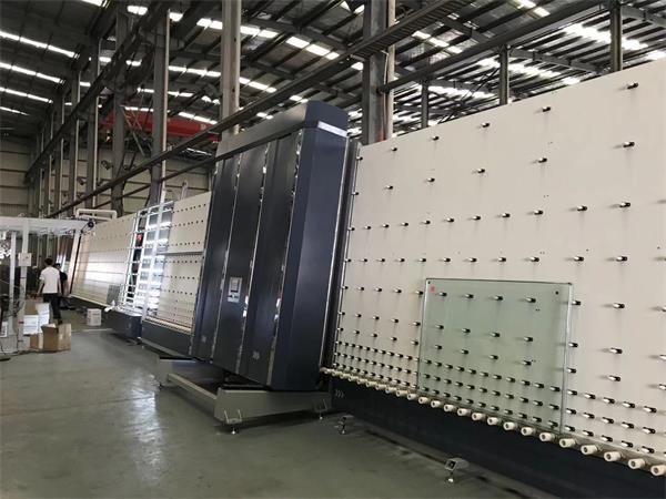 中空玻璃加工設備的優(yōu)勢與應用：提升建筑能效與品質